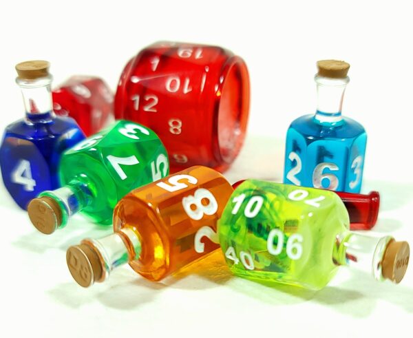 Coloured 7 Potion Dice Set for RPG tabletop Games like Dungeons and Dragons D6 D20 Alchemist Bottle