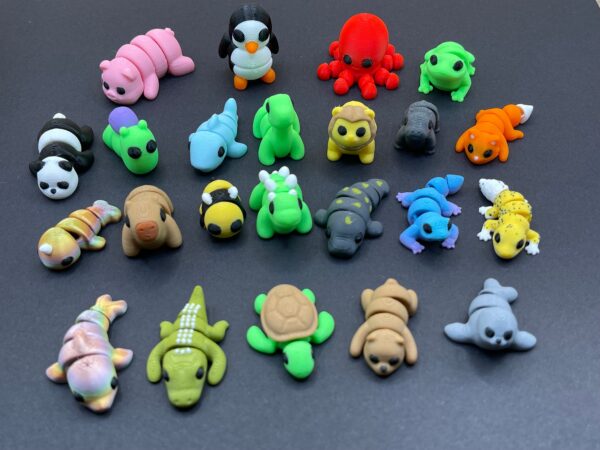 3D Printed Articulated Flexible Fidget Toy Sensory Pet Cute 3D Print Mini Gift Idea Assorted Baby Animal Bundle| 20 pack